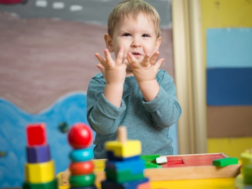 juguetes montessori niños de 1 a 2 años